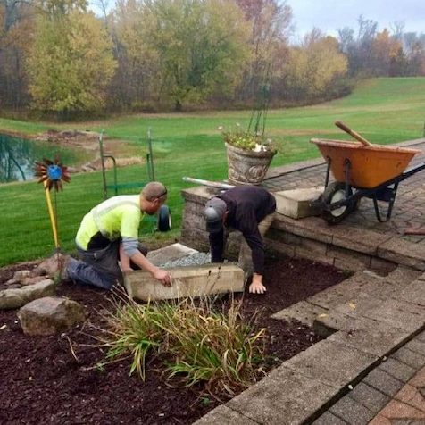 Oberlanders professionals working on landscaping