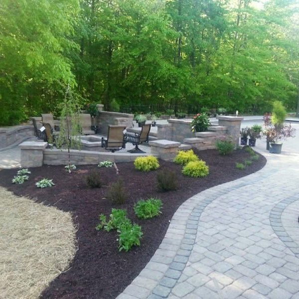 Oberlanders lawncare landscaping design